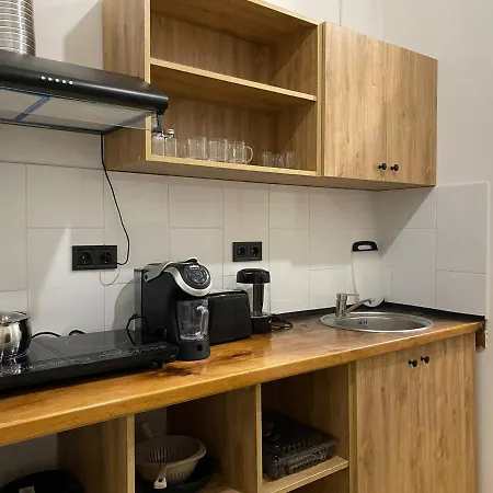 Apartman багатомісні на арсенальній