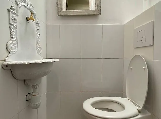 багатомісні на арсенальній *